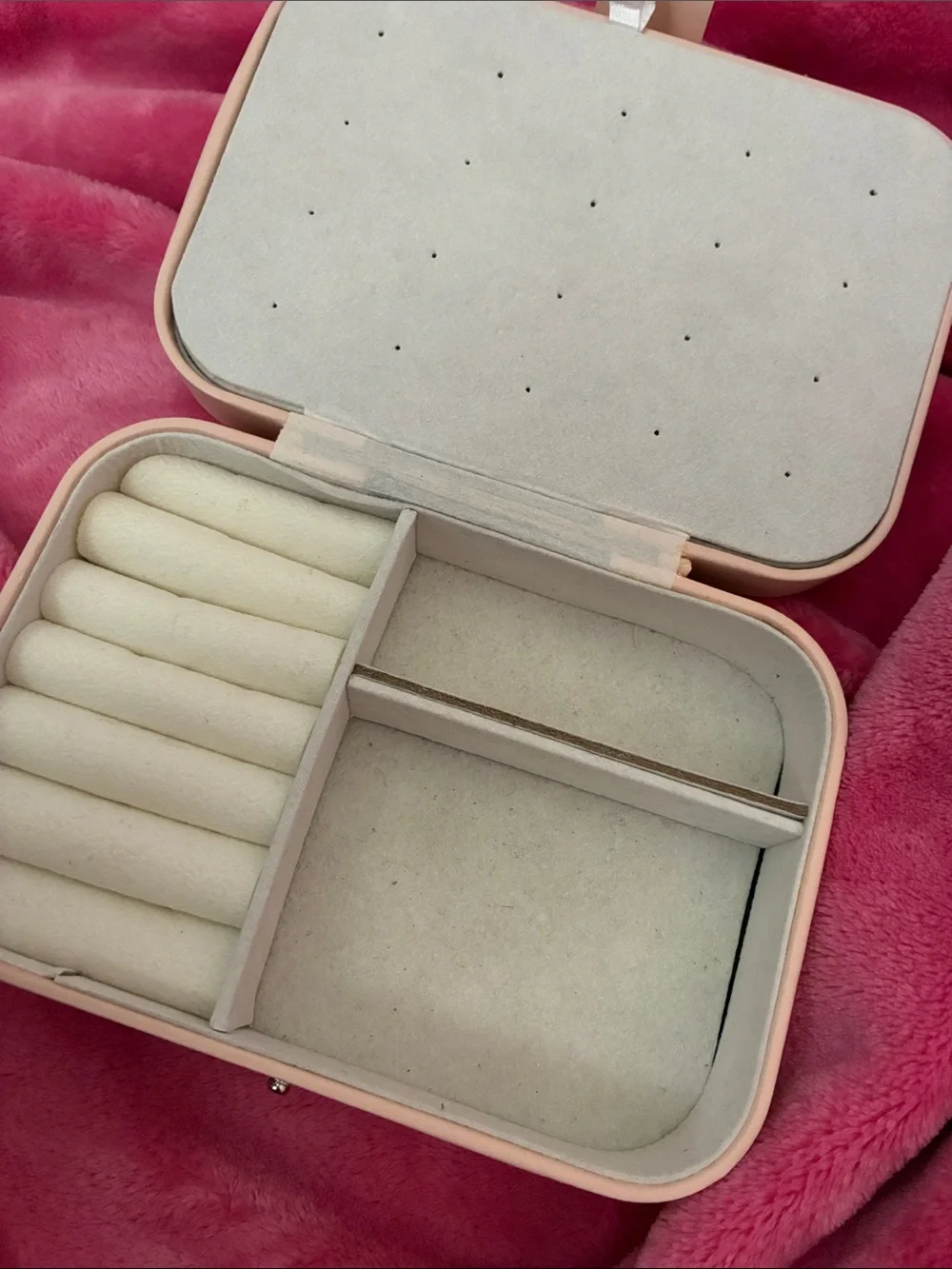 Compact baby pink Jewelry Case